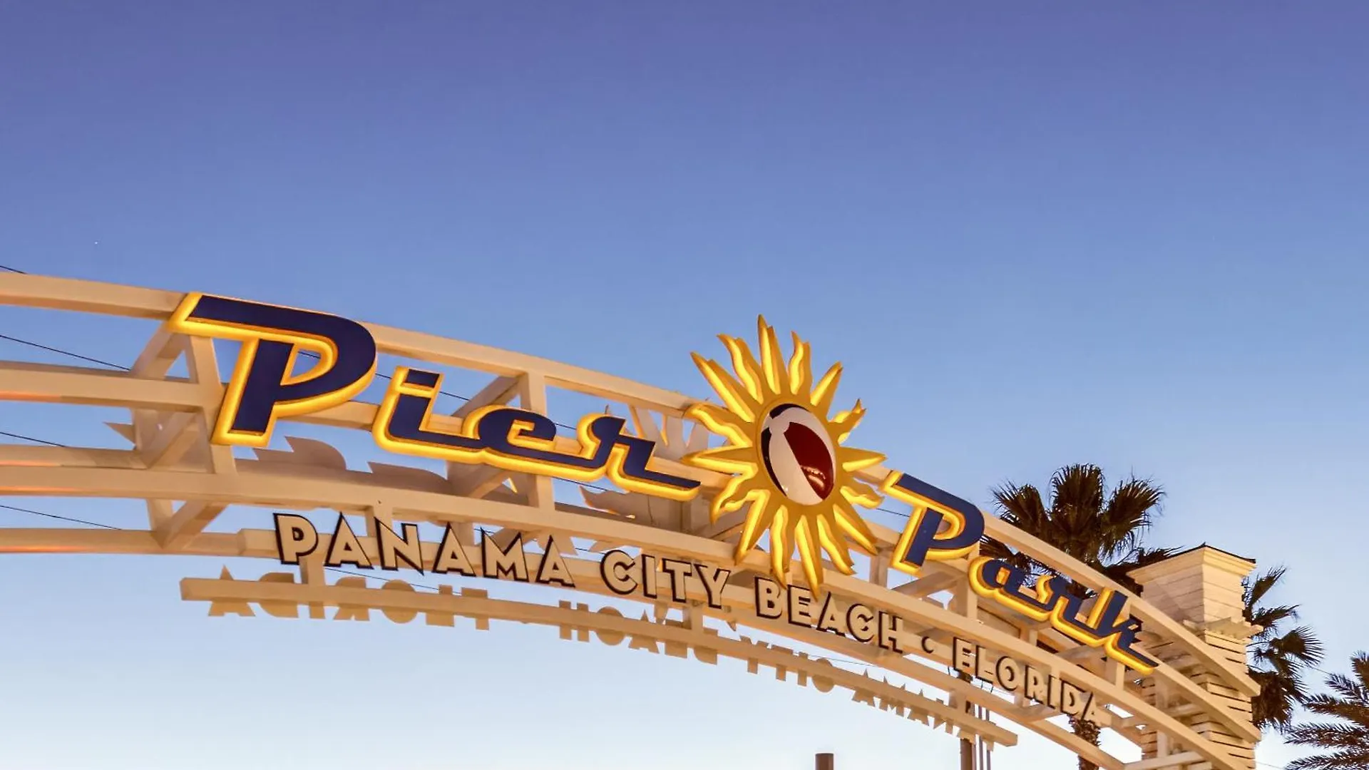Semesterbostad Breezy Beach Panama City Beach